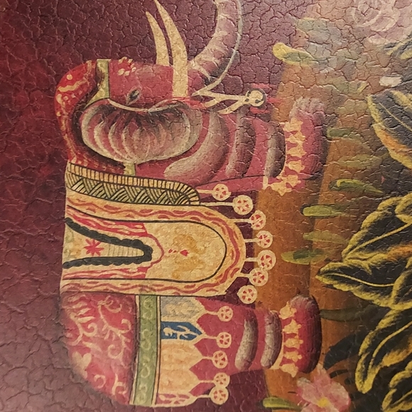 NWOT Women's Wooden Box Painted Handbag W/Shoulder Strap - Picture 2 of 16